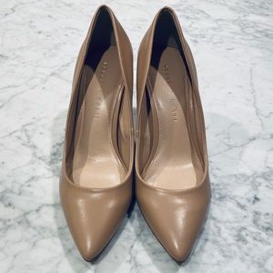 NWT Kelly & Katie Nude Pumps, Size 6